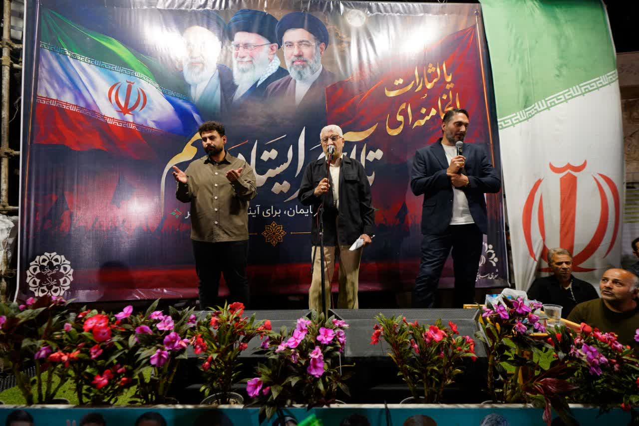 جشن همدلی اُمت سنگر هر شیعه خیابان شده حاج صادق آهنگران شهرستان محلات جشن همدلی اُمت سنگر هر شیعه خیابان شده حاج صادق آهنگران شهرستان محلات