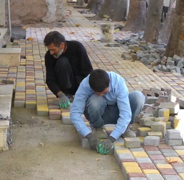 عملیات نوسازی خیابان امام خمینی(ره)؛ از ساماندهی نهر تا پیاده روهای استاندارد