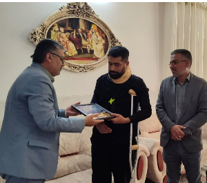 دیدار با پوریا درویشی ناوبان دوم عرشه ناو شکن دنا نیروی دریایی جمهوری اسلامی